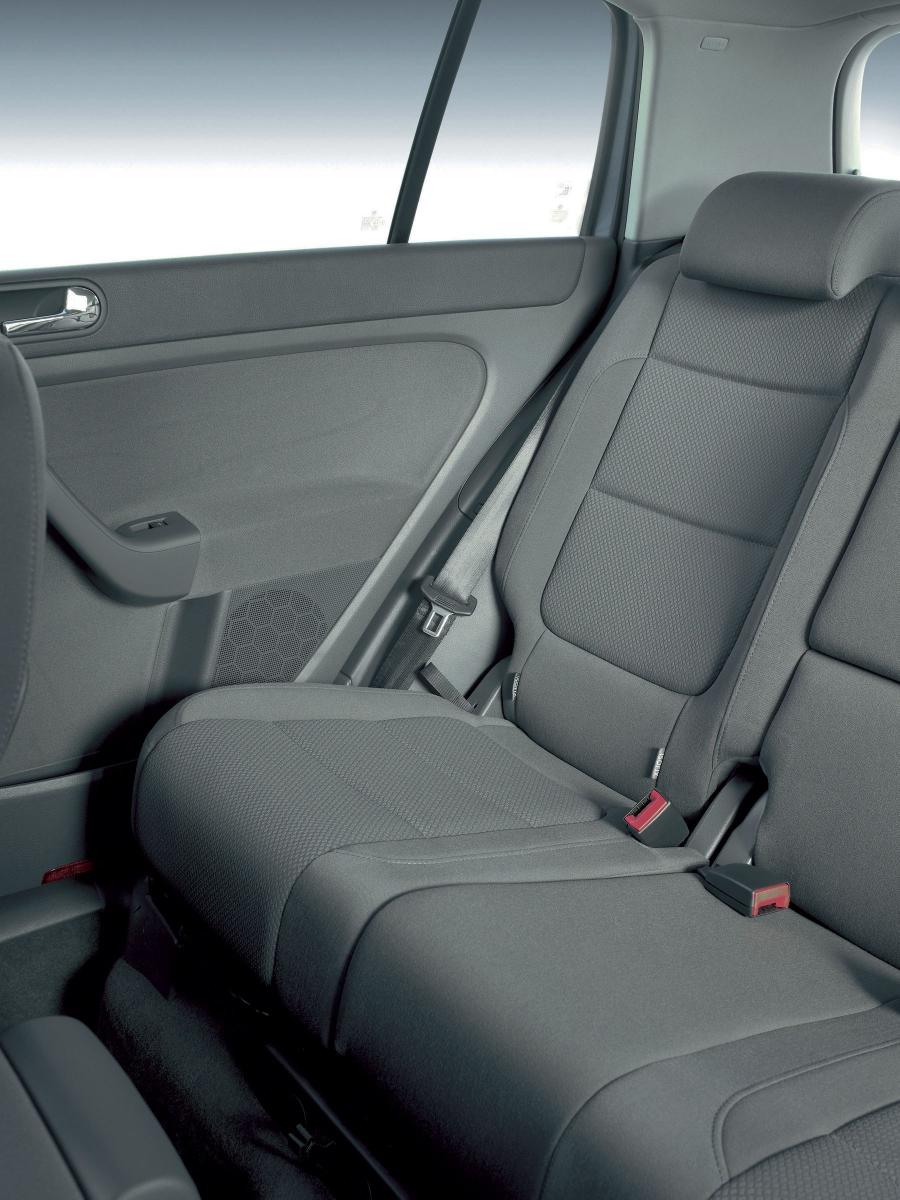  Volkswagen Golf Plus 2005 года  (фото 33 из 88)